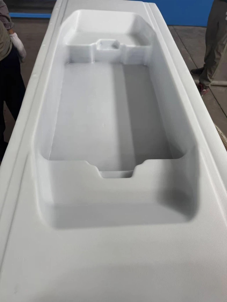 large vacuum forming part large vacuum forming part
